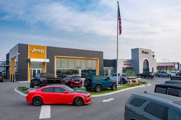 JEEP GRAND CHEROKEE 2022 1C4RJYB62N8721305 image